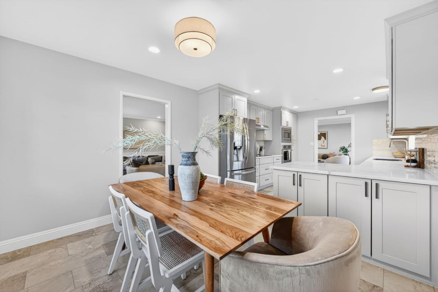 Detail Gallery Image 25 of 57 For 2864 Nicholas Dr, San Jose,  CA 95124 - 3 Beds | 2/1 Baths