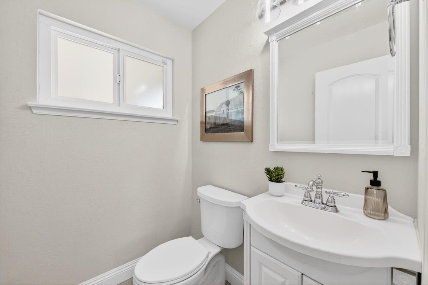Detail Gallery Image 30 of 57 For 2864 Nicholas Dr, San Jose,  CA 95124 - 3 Beds | 2/1 Baths