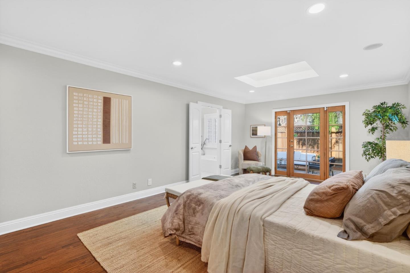 Detail Gallery Image 35 of 57 For 2864 Nicholas Dr, San Jose,  CA 95124 - 3 Beds | 2/1 Baths