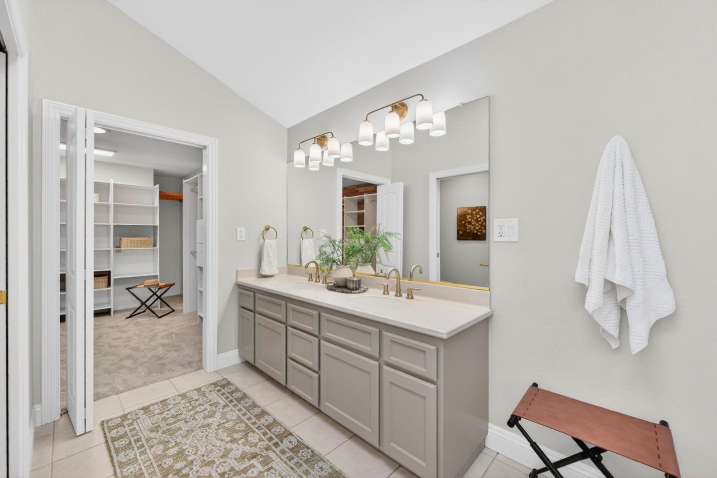 Detail Gallery Image 38 of 57 For 2864 Nicholas Dr, San Jose,  CA 95124 - 3 Beds | 2/1 Baths