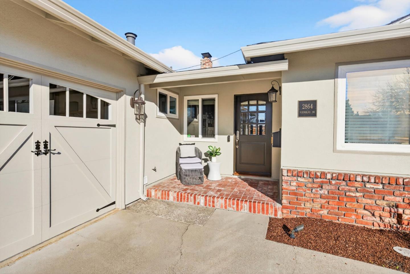 Detail Gallery Image 7 of 57 For 2864 Nicholas Dr, San Jose,  CA 95124 - 3 Beds | 2/1 Baths