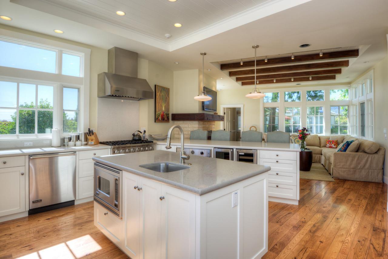 Detail Gallery Image 17 of 26 For 555 Zinfandel Ln, Saint Helena,  CA 94574 - 4 Beds | 4/1 Baths