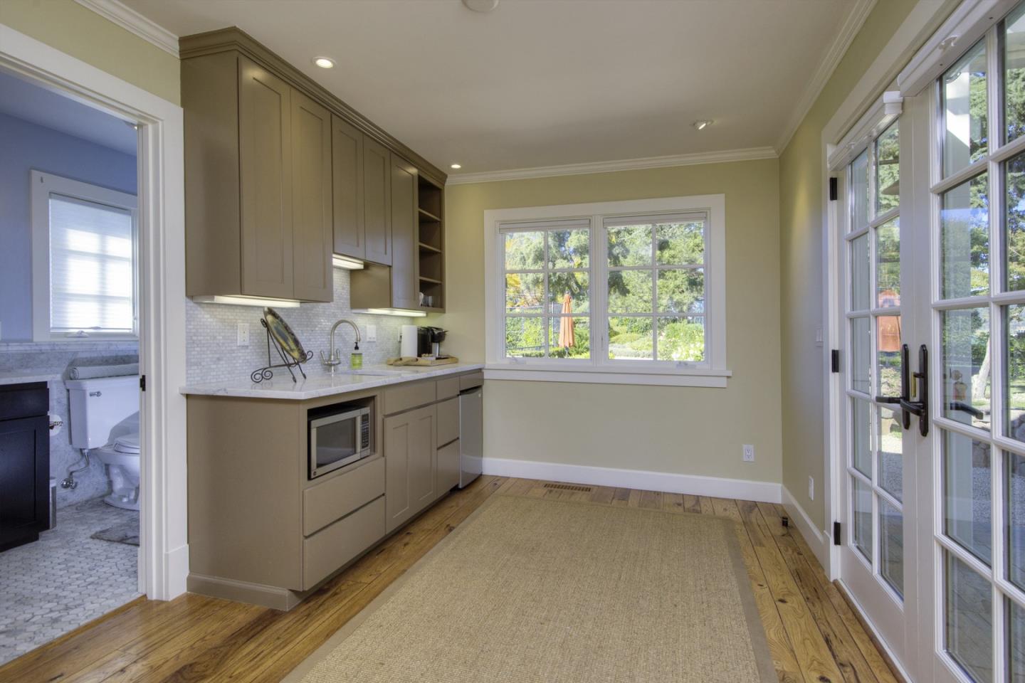 Detail Gallery Image 23 of 26 For 555 Zinfandel Ln, Saint Helena,  CA 94574 - 4 Beds | 4/1 Baths