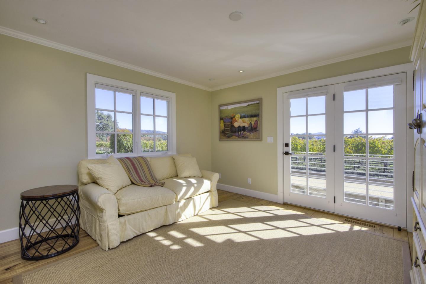 Detail Gallery Image 25 of 26 For 555 Zinfandel Ln, Saint Helena,  CA 94574 - 4 Beds | 4/1 Baths