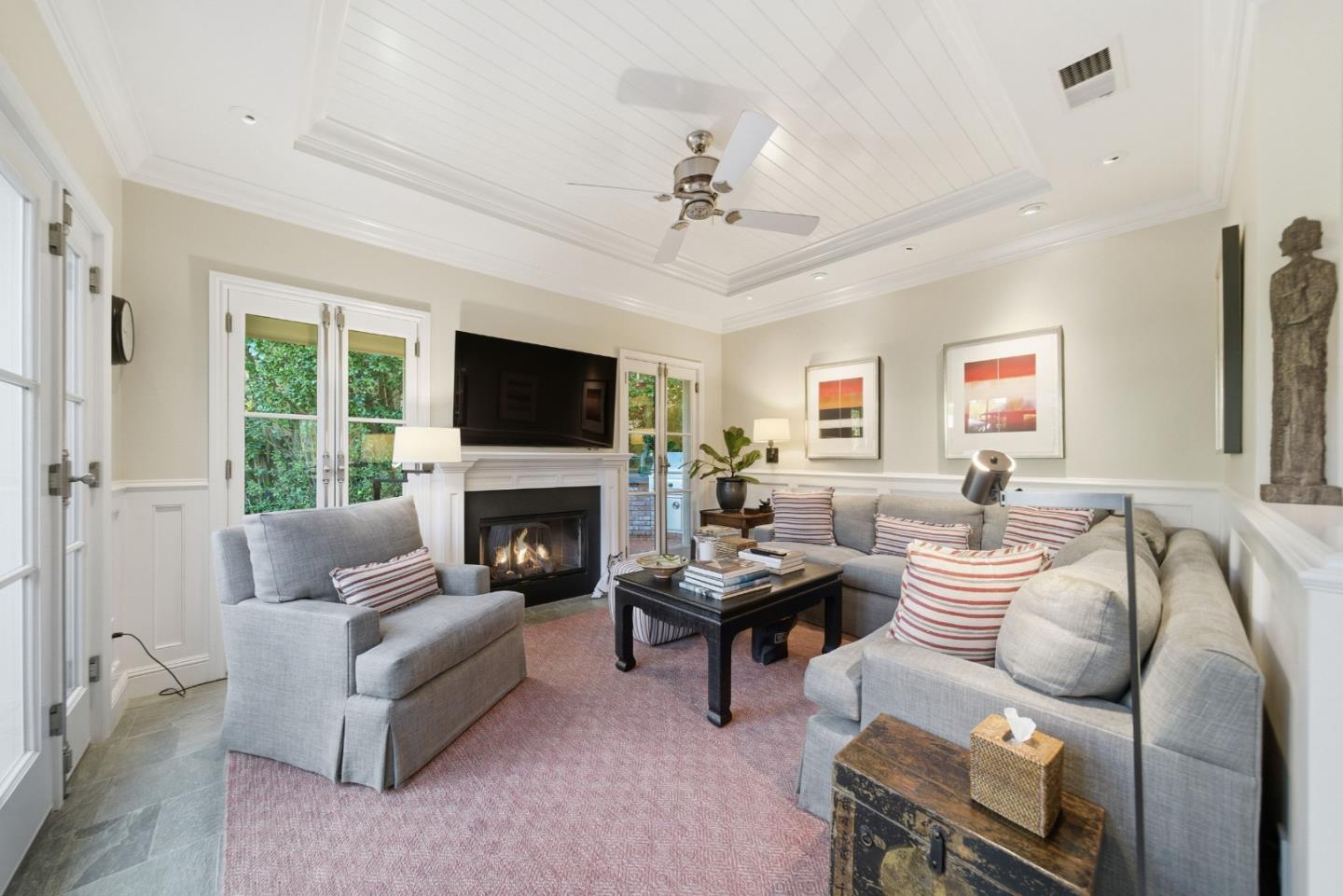 Detail Gallery Image 30 of 109 For 90 Melrose Pl, Redwood City,  CA 94062 - 4 Beds | 3/1 Baths