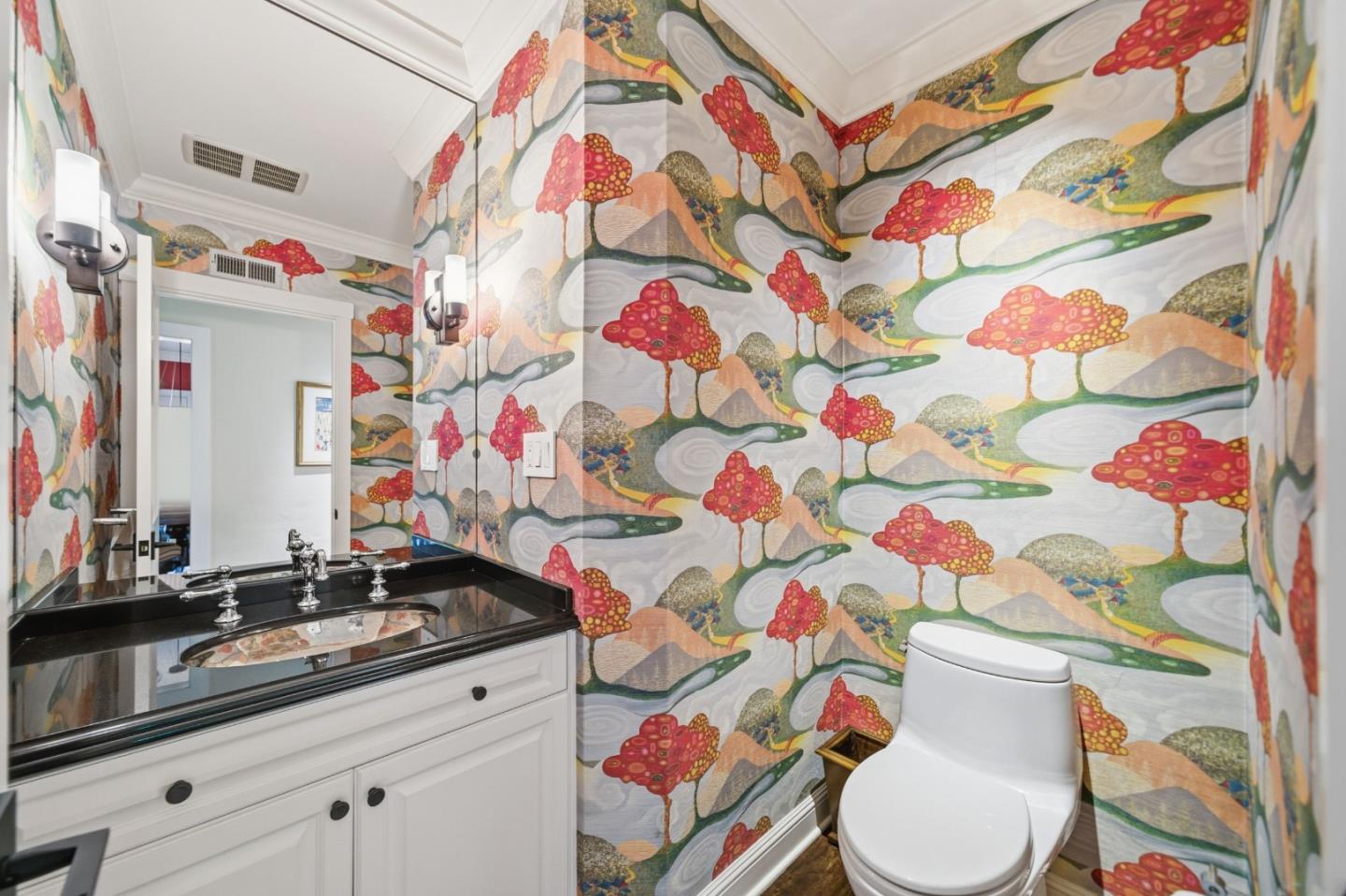 Detail Gallery Image 35 of 109 For 90 Melrose Pl, Redwood City,  CA 94062 - 4 Beds | 3/1 Baths