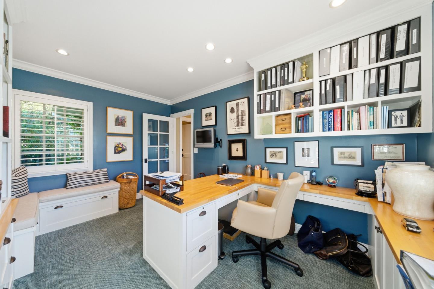 Detail Gallery Image 45 of 109 For 90 Melrose Pl, Redwood City,  CA 94062 - 4 Beds | 3/1 Baths