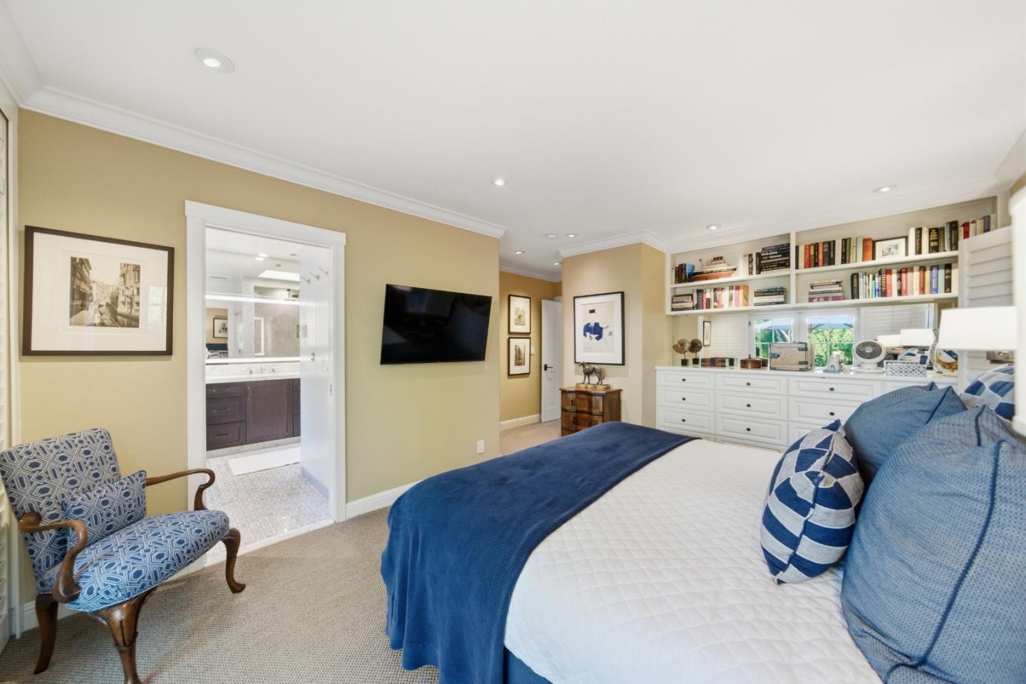 Detail Gallery Image 50 of 109 For 90 Melrose Pl, Redwood City,  CA 94062 - 4 Beds | 3/1 Baths