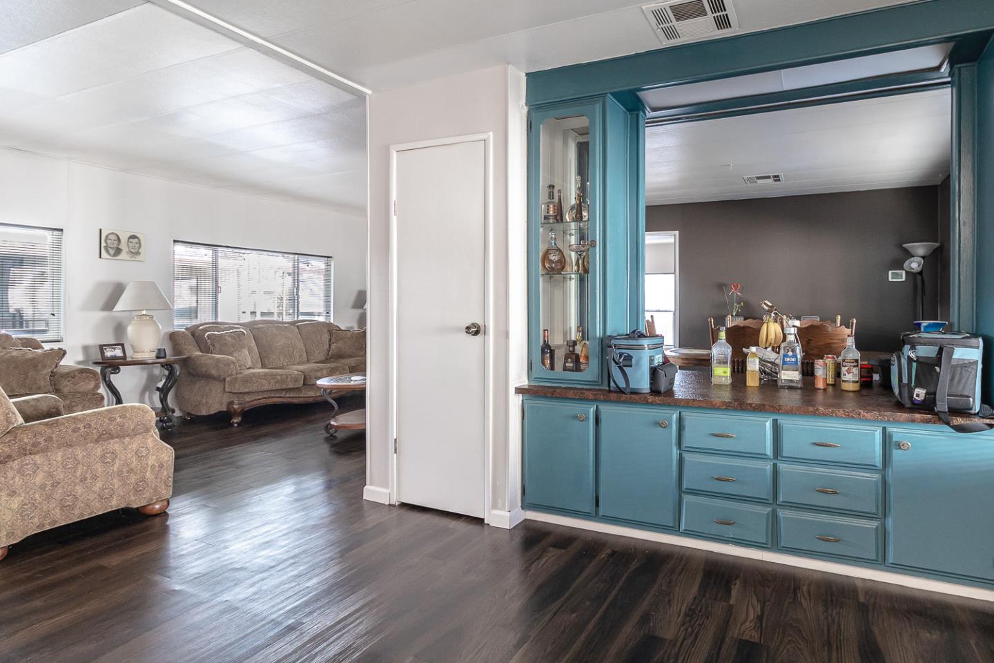 Detail Gallery Image 4 of 23 For 2621 Prescott Rd #242,  Modesto,  CA 95350 - 3 Beds | 2 Baths