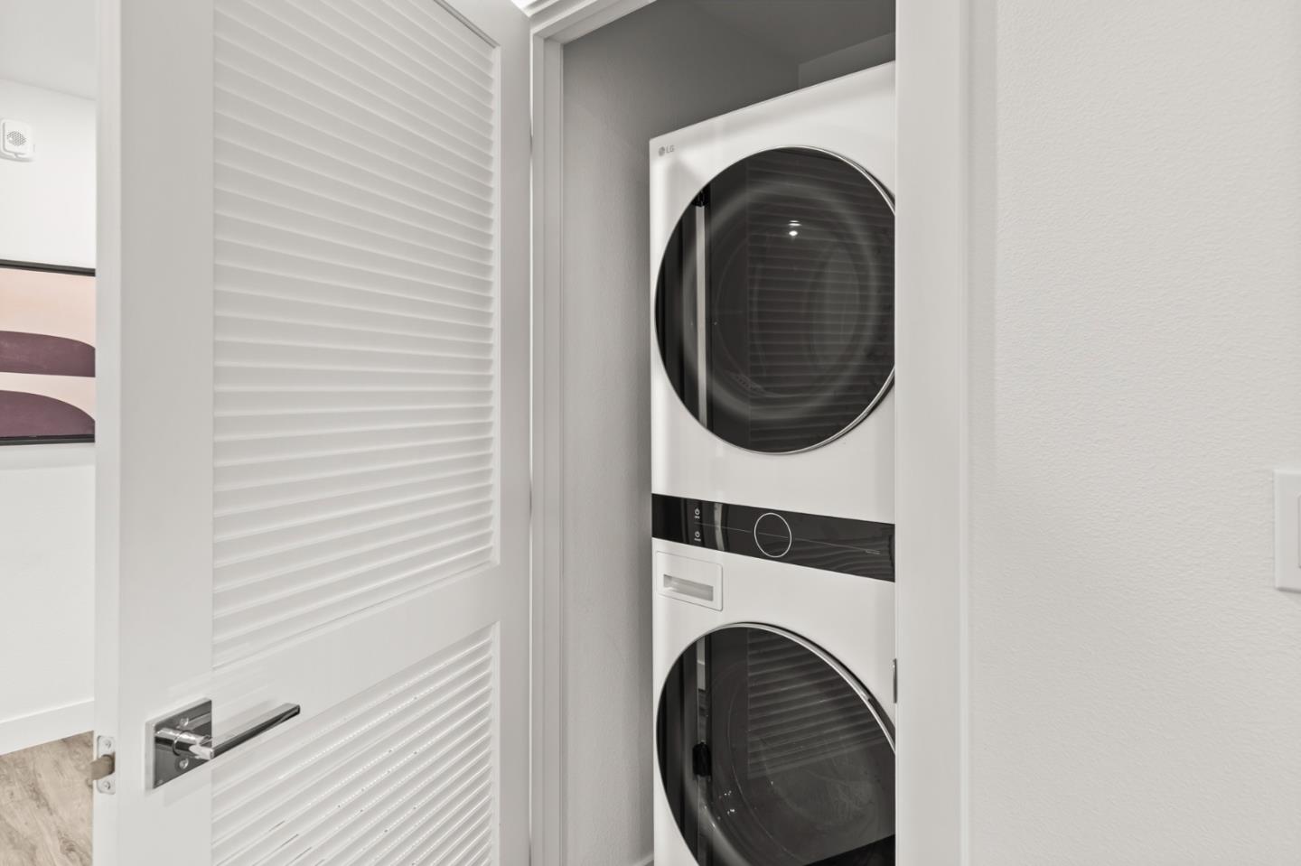 Detail Gallery Image 13 of 16 For 1303 Besra Trl #13,  Sunnyvale,  CA 94087 - 3 Beds | 2 Baths