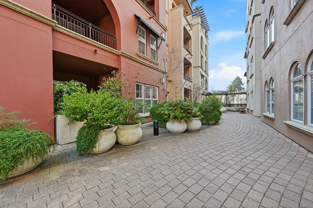 Detail Gallery Image 75 of 78 For 88 S Broadway #2405,  Millbrae,  CA 94030 - 2 Beds | 2 Baths