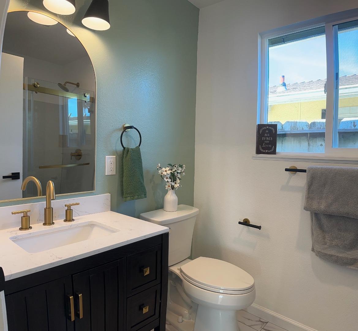 Detail Gallery Image 36 of 48 For 755 Pino Way, Salinas,  CA 93905 - 3 Beds | 2 Baths