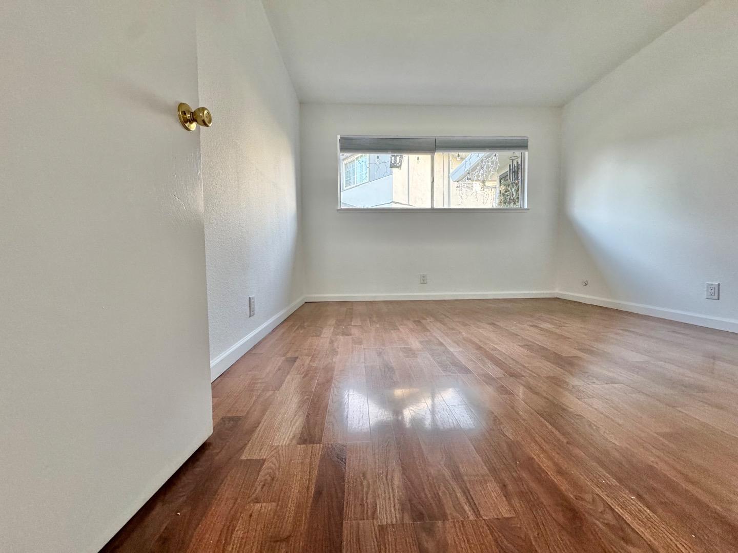 Detail Gallery Image 7 of 24 For 266 Tradewinds Ct #1,  San Jose,  CA 95123 - 2 Beds | 1 Baths