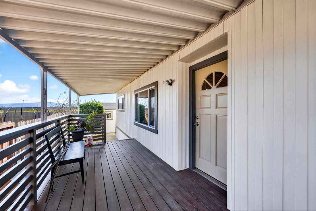 Detail Gallery Image 5 of 28 For 13226 Cielo Azul #250,  Castroville,  CA 95012 - 3 Beds | 2 Baths