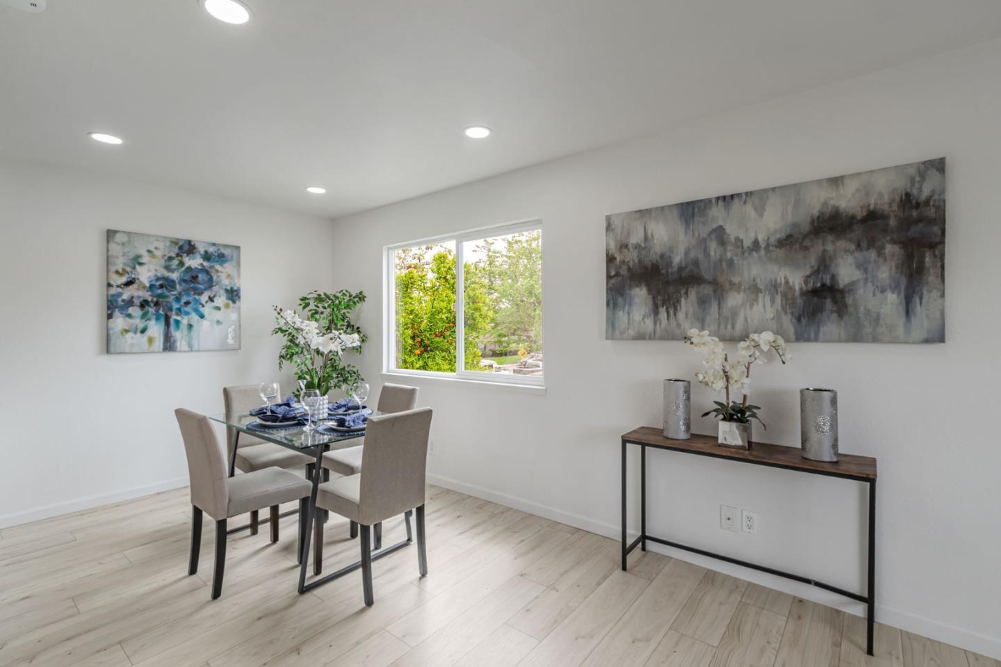 Detail Gallery Image 11 of 30 For 295 Rio Verde Pl #4,  Milpitas,  CA 95035 - 3 Beds | 1 Baths