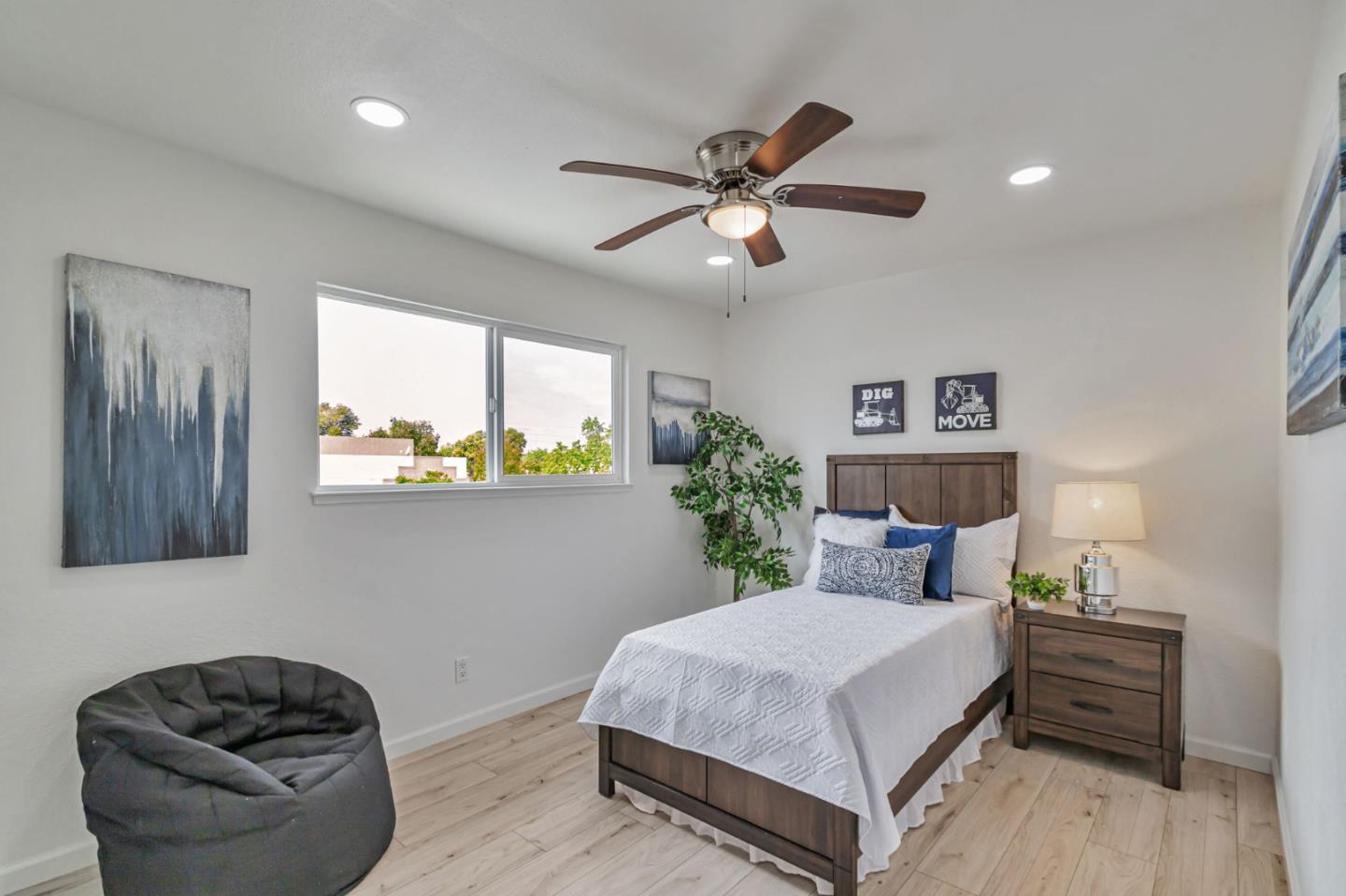 Detail Gallery Image 19 of 30 For 295 Rio Verde Pl #4,  Milpitas,  CA 95035 - 3 Beds | 1 Baths