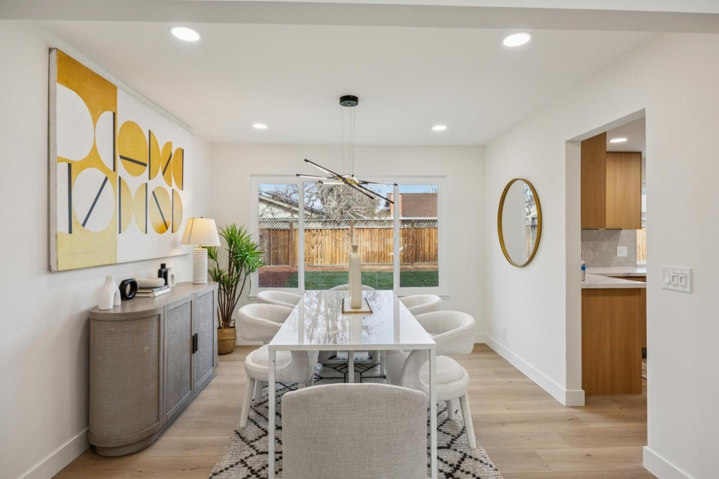 Detail Gallery Image 10 of 49 For 6924 Bret Harte Dr, San Jose,  CA 95120 - 5 Beds | 2/1 Baths