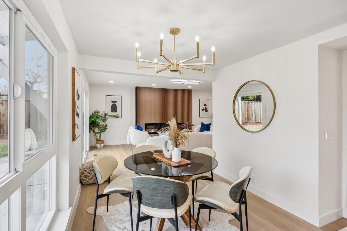 Detail Gallery Image 17 of 49 For 6924 Bret Harte Dr, San Jose,  CA 95120 - 5 Beds | 2/1 Baths