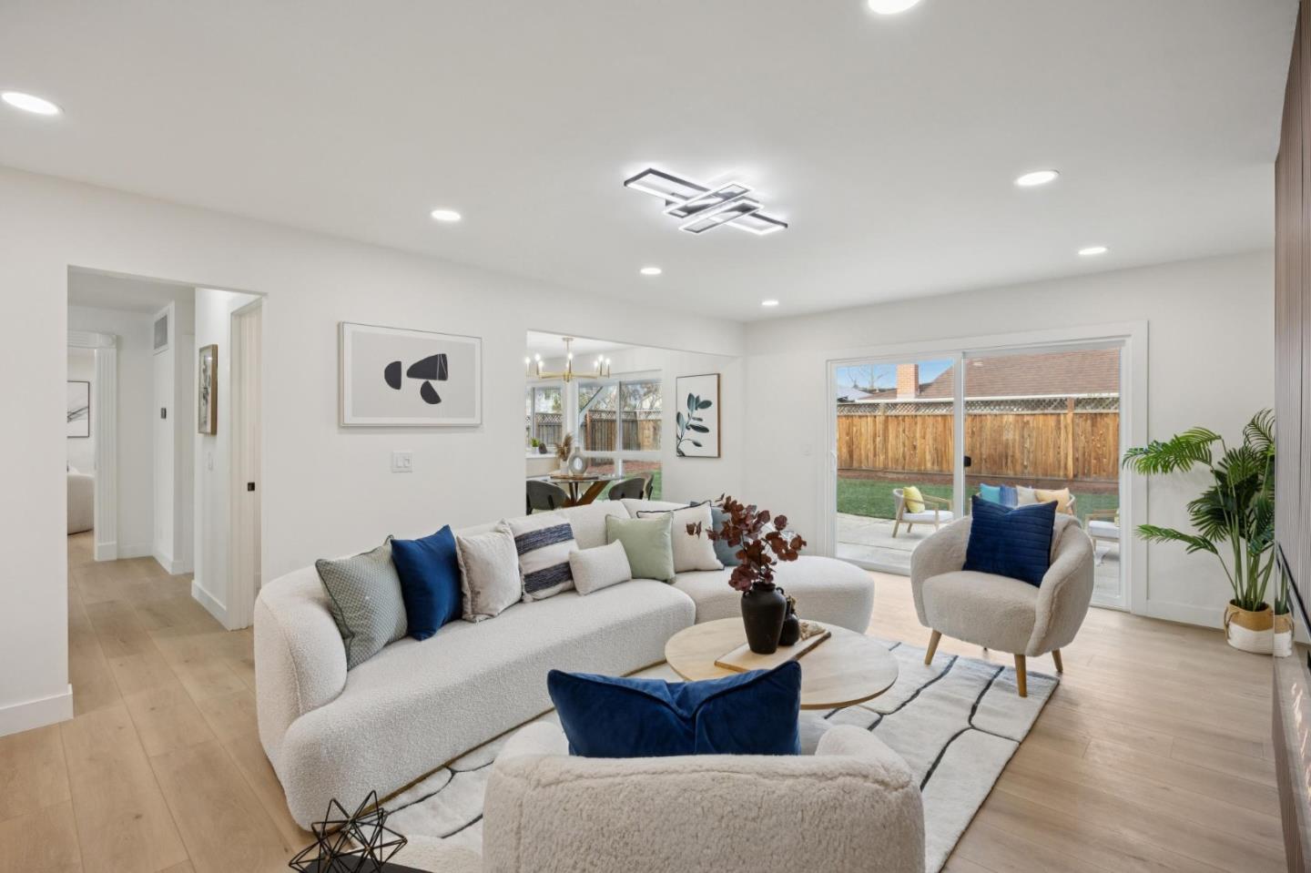 Detail Gallery Image 20 of 49 For 6924 Bret Harte Dr, San Jose,  CA 95120 - 5 Beds | 2/1 Baths