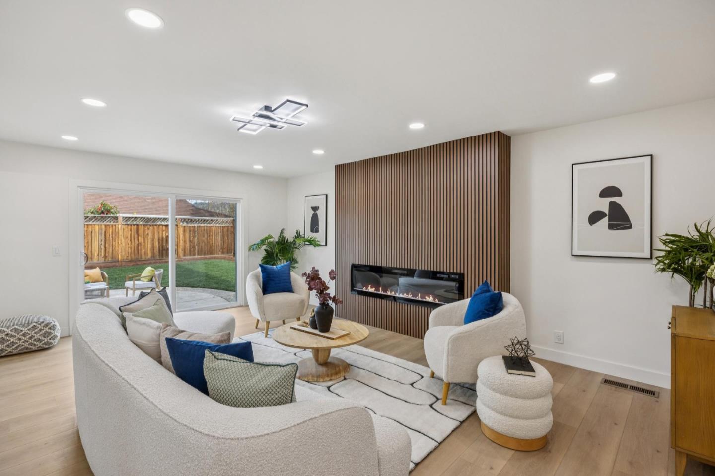 Detail Gallery Image 21 of 49 For 6924 Bret Harte Dr, San Jose,  CA 95120 - 5 Beds | 2/1 Baths