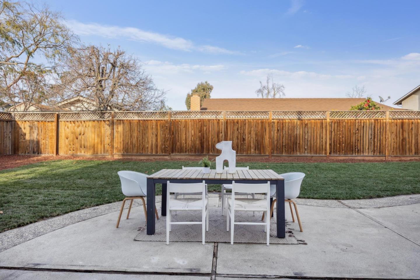 Detail Gallery Image 45 of 49 For 6924 Bret Harte Dr, San Jose,  CA 95120 - 5 Beds | 2/1 Baths