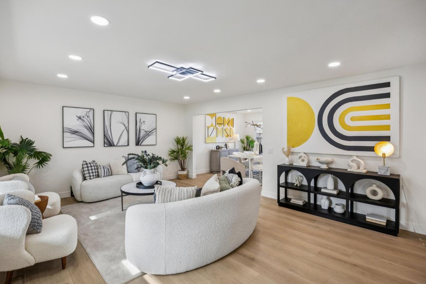 Detail Gallery Image 6 of 49 For 6924 Bret Harte Dr, San Jose,  CA 95120 - 5 Beds | 2/1 Baths