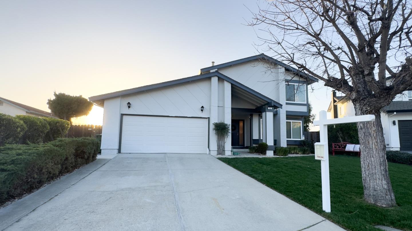 Front Image Thumbnail for ML82033130