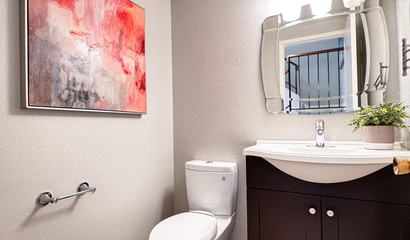 Detail Gallery Image 8 of 31 For 533 Ramos Ct, Milpitas,  CA 95035 - 4 Beds | 2/1 Baths