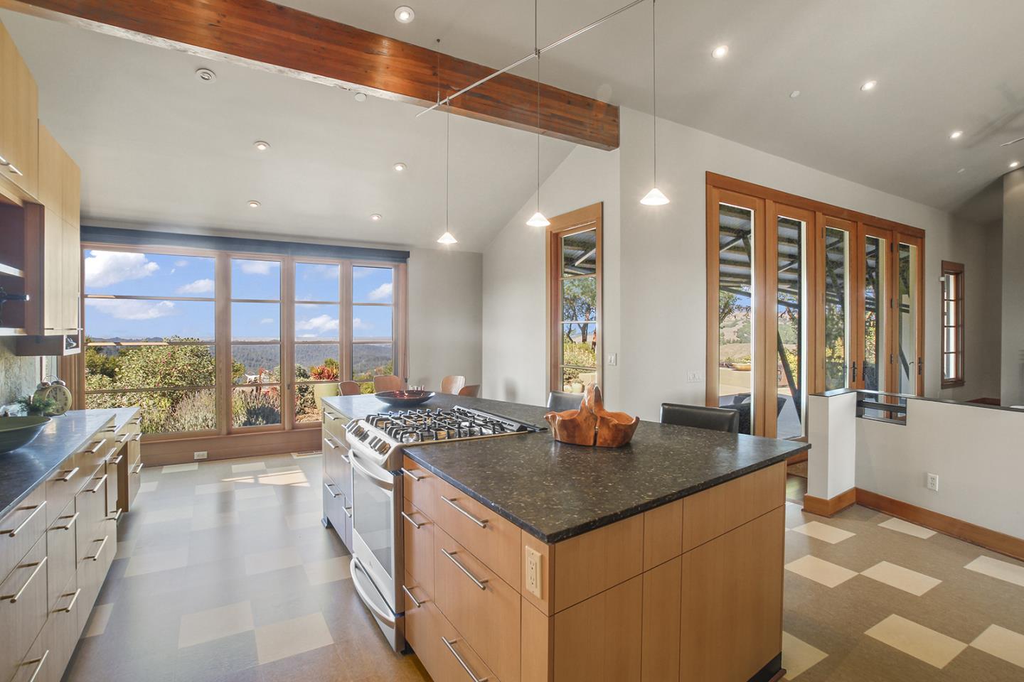 Detail Gallery Image 17 of 39 For 7405 Alpine Rd, La Honda,  CA 94020 - 4 Beds | 2/1 Baths