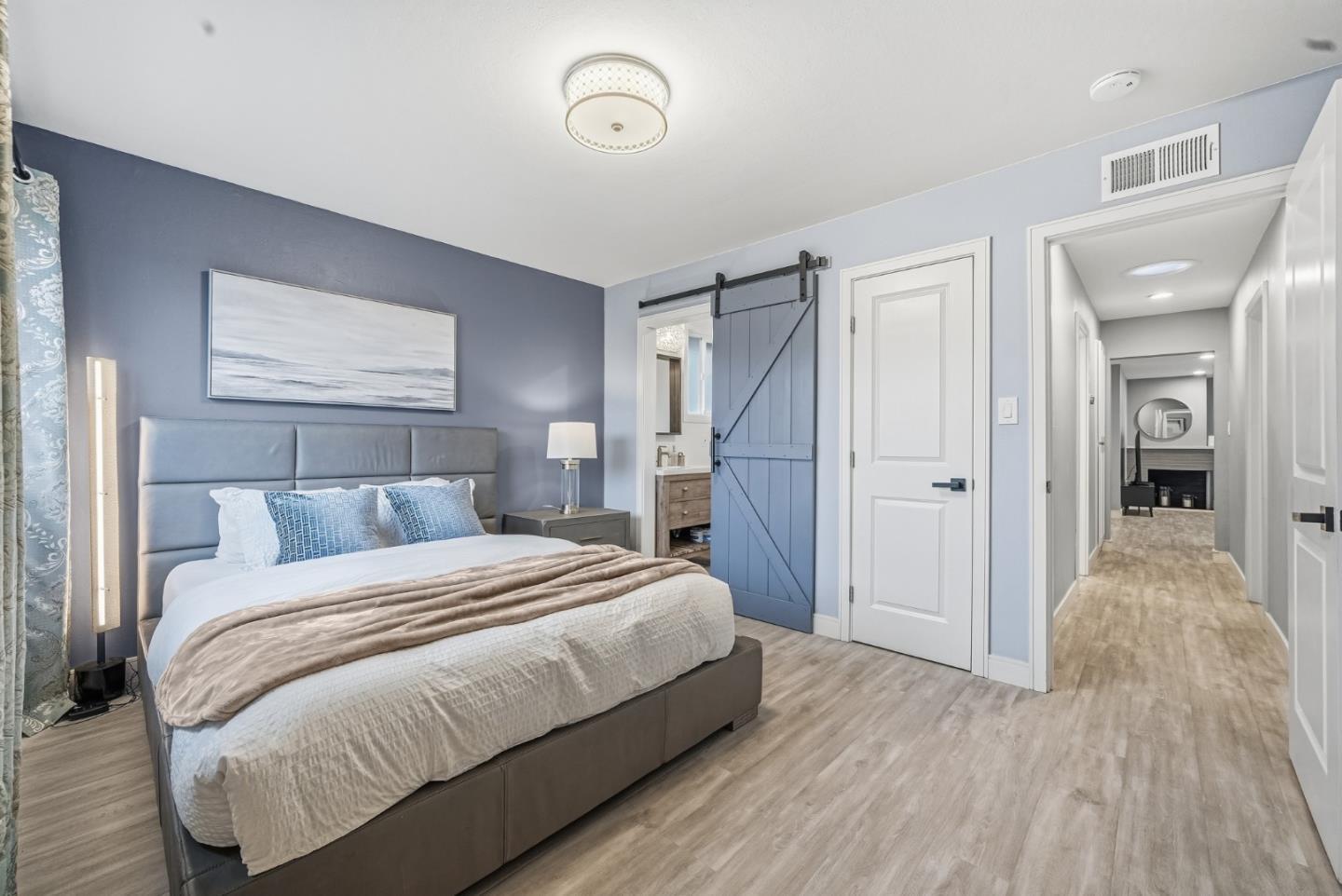 Detail Gallery Image 22 of 41 For 2427 Holland St, San Mateo,  CA 94403 - 3 Beds | 2 Baths