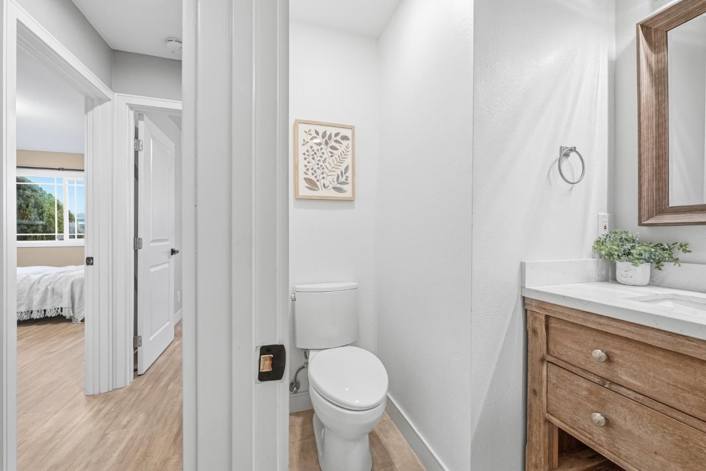 Detail Gallery Image 26 of 41 For 2427 Holland St, San Mateo,  CA 94403 - 3 Beds | 2 Baths