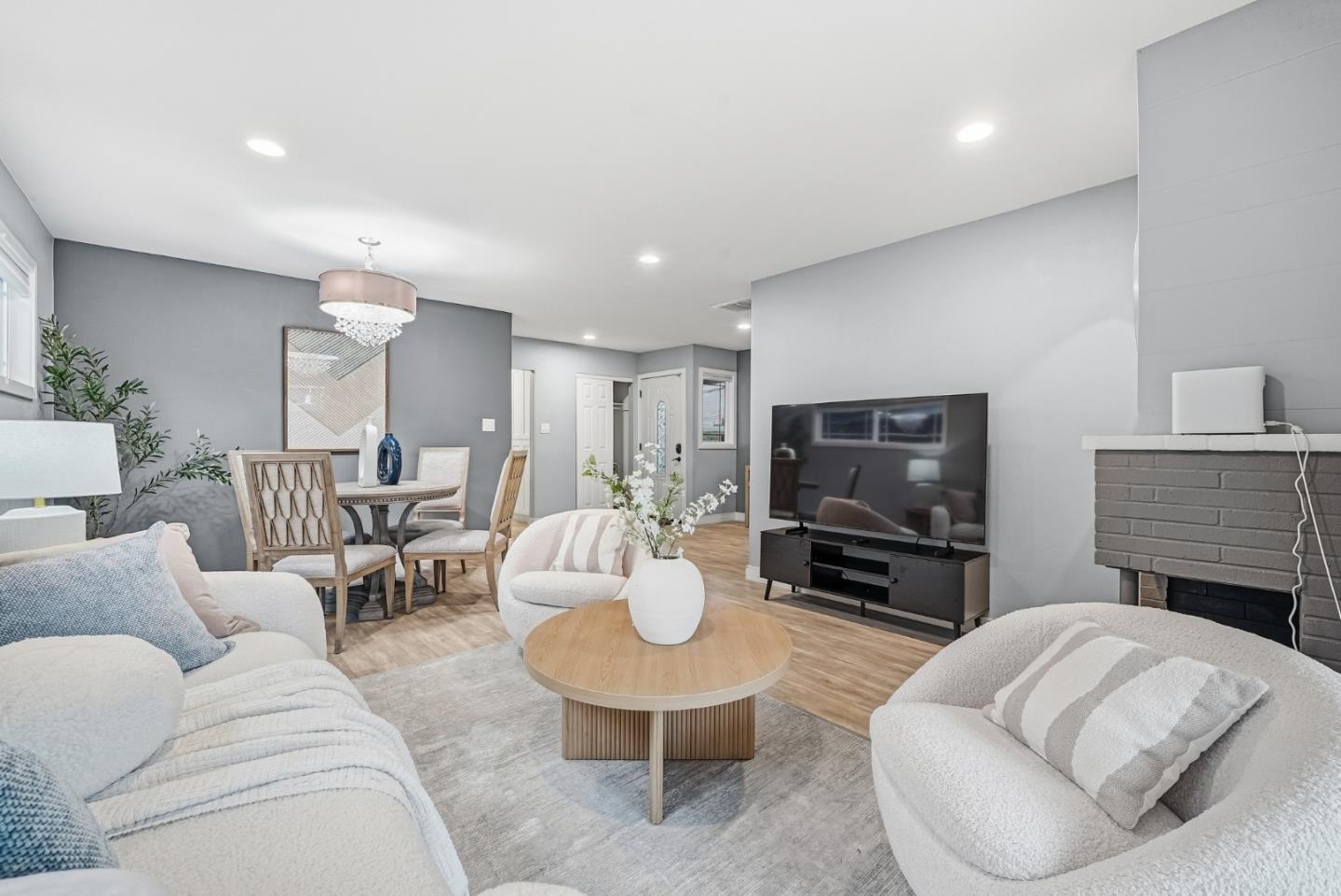 Detail Gallery Image 6 of 41 For 2427 Holland St, San Mateo,  CA 94403 - 3 Beds | 2 Baths