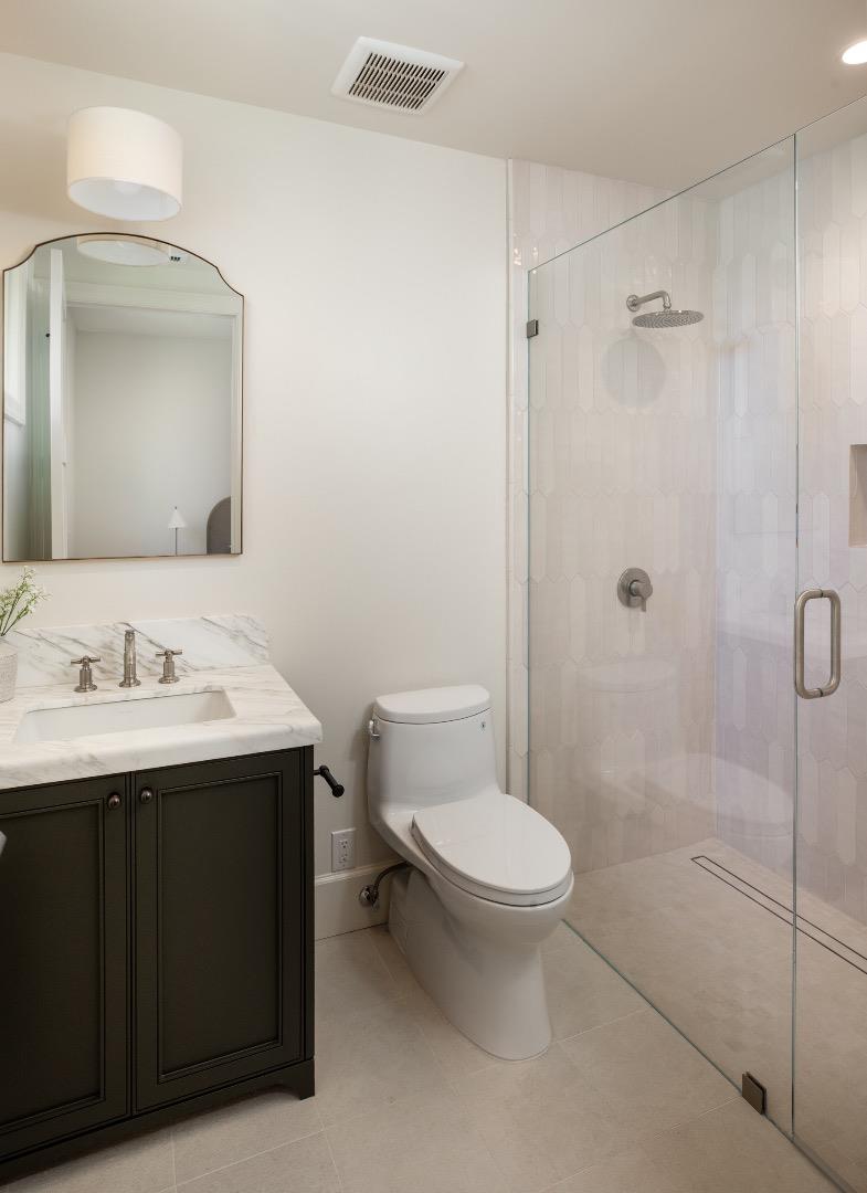 Detail Gallery Image 14 of 25 For 164 Waverley St, Palo Alto,  CA 94301 - 3 Beds | 3/1 Baths