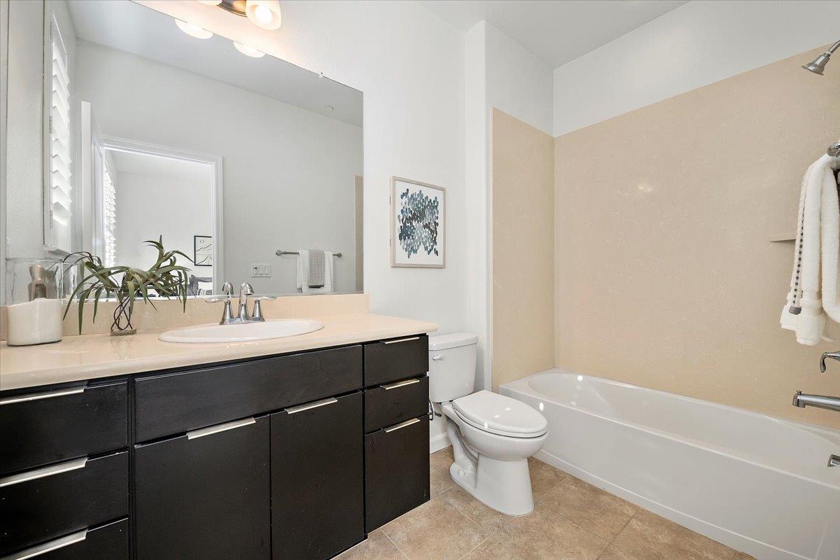 Detail Gallery Image 17 of 34 For 6063 Raleigh Rd, San Jose,  CA 95123 - 3 Beds | 3/1 Baths