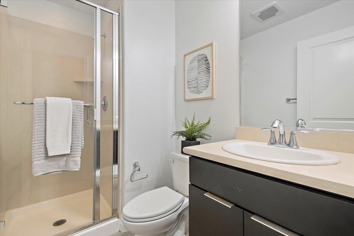 Detail Gallery Image 20 of 34 For 6063 Raleigh Rd, San Jose,  CA 95123 - 3 Beds | 3/1 Baths