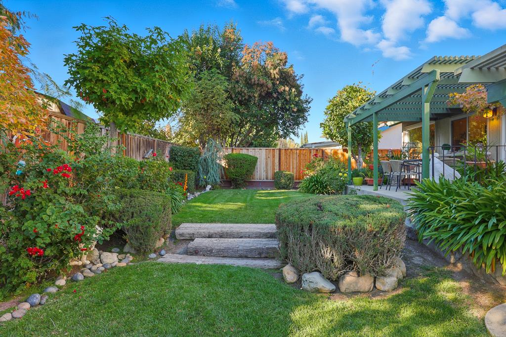 Detail Gallery Image 101 of 110 For 5459 Entrada Cedros, San Jose,  CA 95123 - 4 Beds | 3 Baths