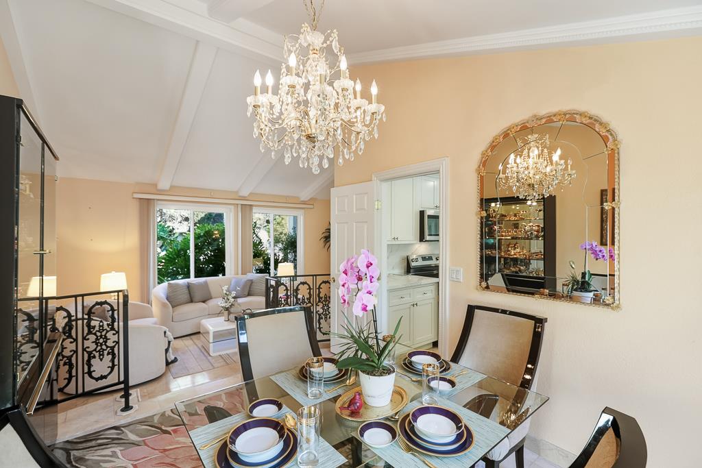 Detail Gallery Image 21 of 110 For 5459 Entrada Cedros, San Jose,  CA 95123 - 4 Beds | 3 Baths