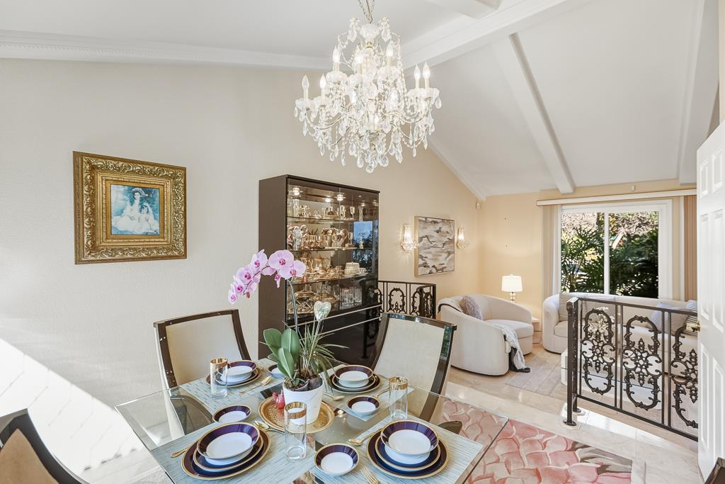 Detail Gallery Image 22 of 110 For 5459 Entrada Cedros, San Jose,  CA 95123 - 4 Beds | 3 Baths