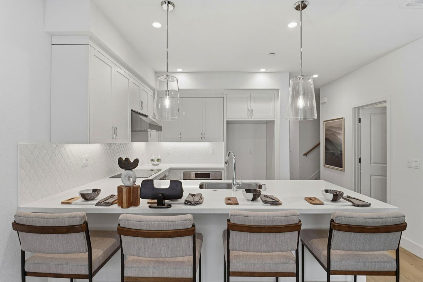 Photo #10: ML82033139 Listing: Photo #10