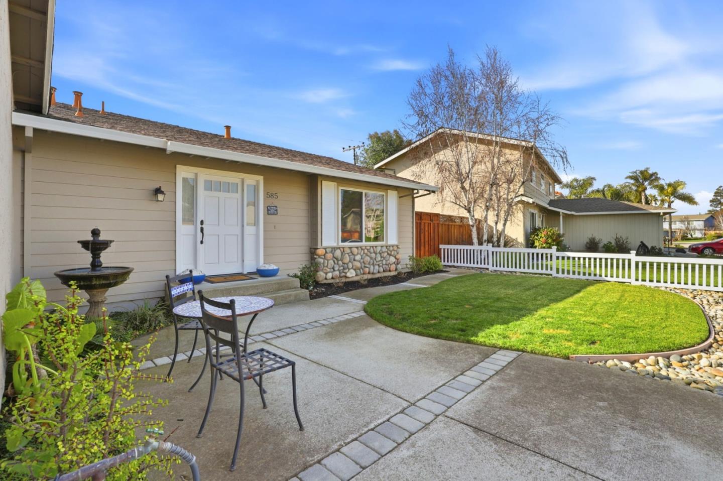 Detail Gallery Image 4 of 48 For 585 Encino Dr, Morgan Hill,  CA 95037 - 3 Beds | 2 Baths