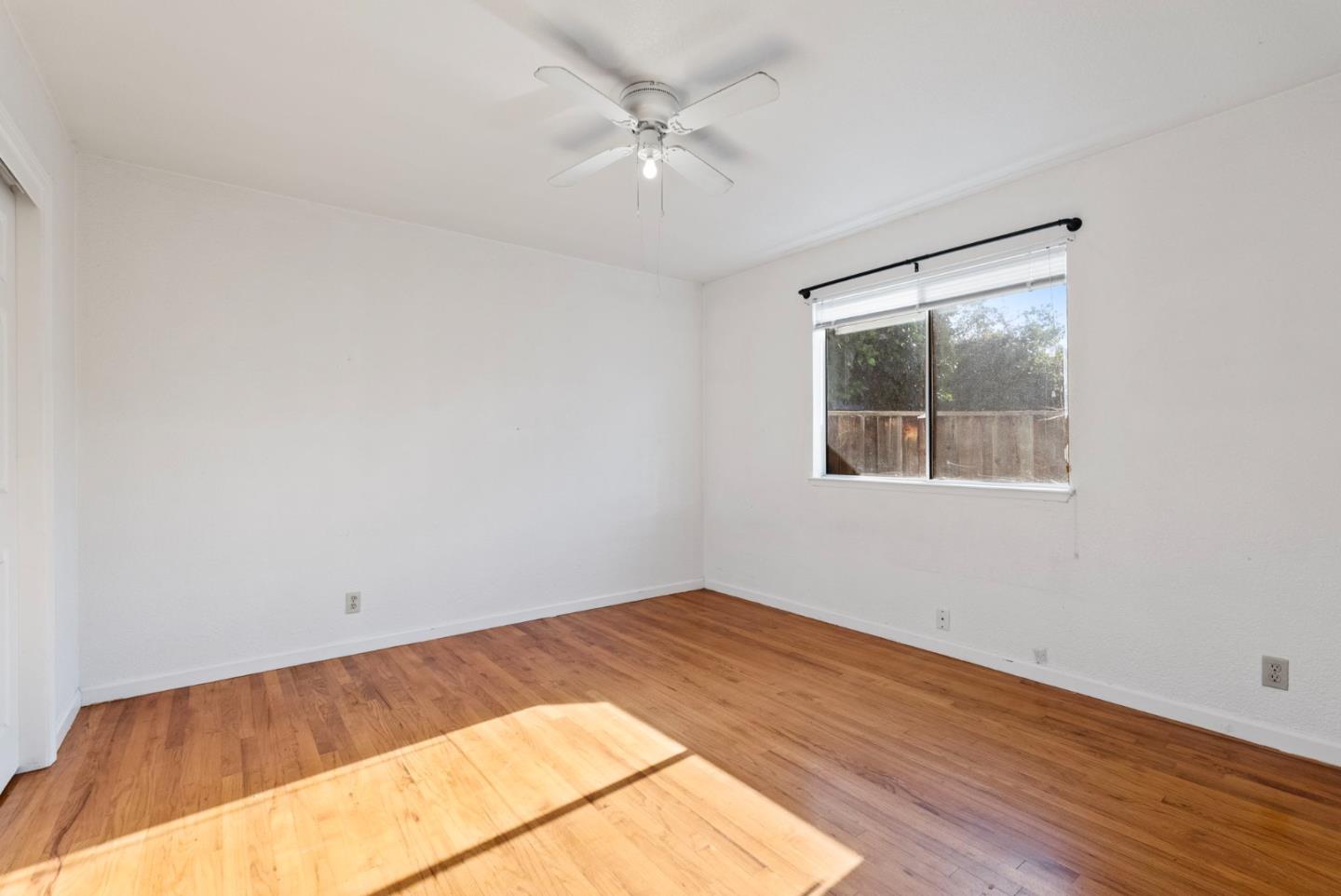 Detail Gallery Image 11 of 29 For 934 Di Guilio Ave, Santa Clara,  CA 95050 - – Beds | – Baths