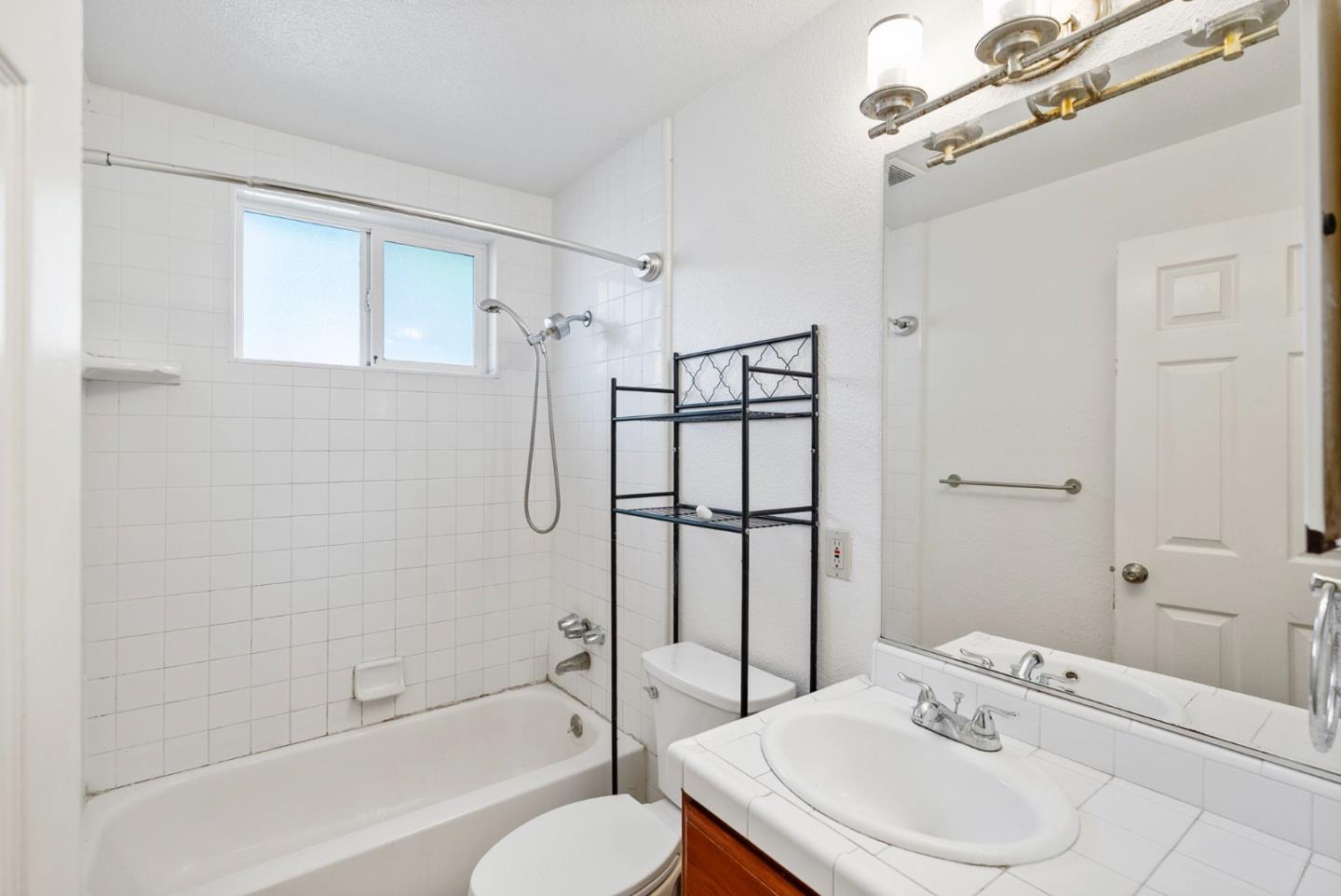 Detail Gallery Image 21 of 29 For 934 Di Guilio Ave, Santa Clara,  CA 95050 - – Beds | – Baths