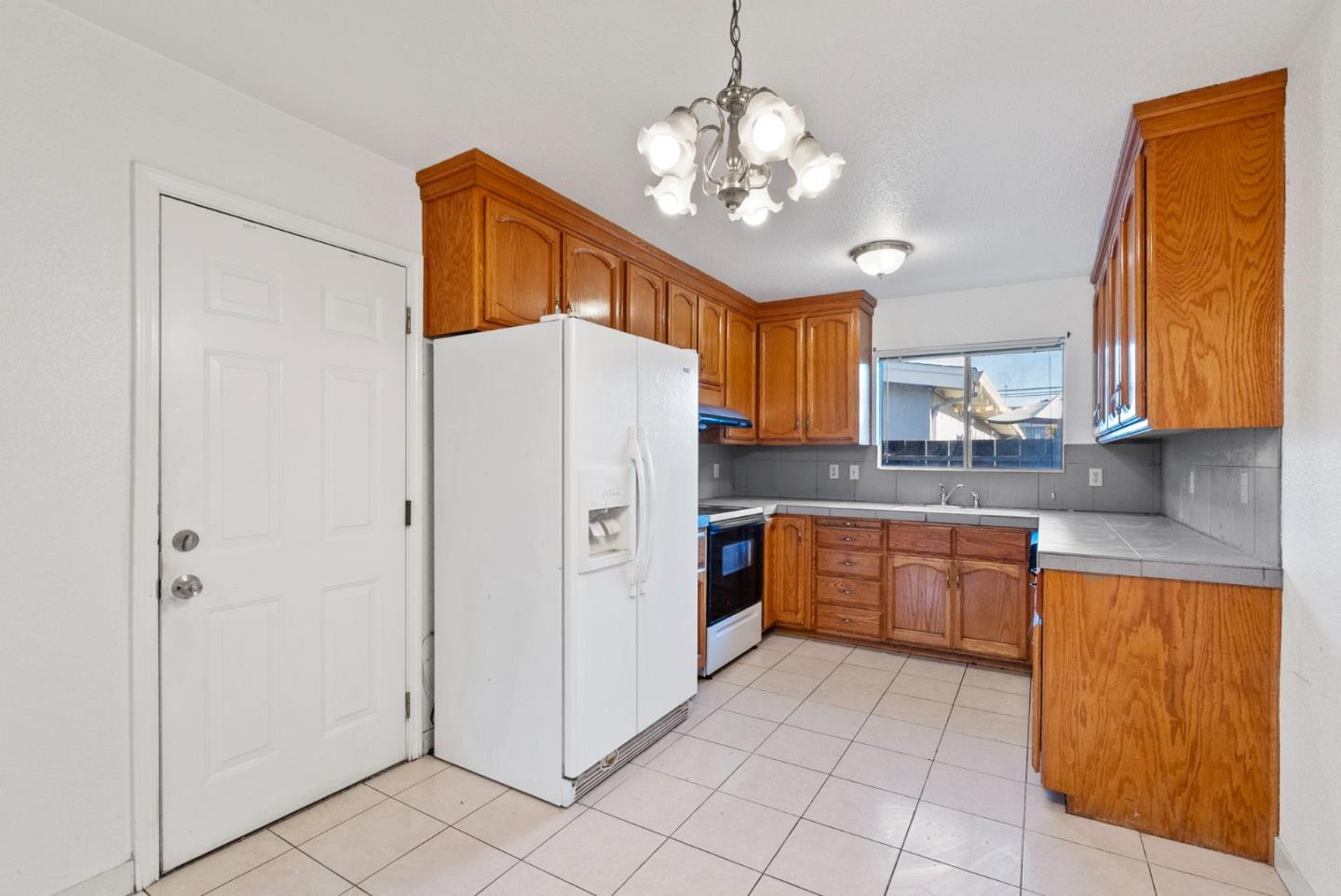 Detail Gallery Image 7 of 29 For 934 Di Guilio Ave, Santa Clara,  CA 95050 - – Beds | – Baths