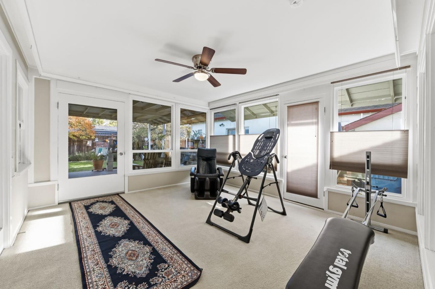 Detail Gallery Image 20 of 38 For 976 2nd Ave, Redwood City,  CA 94063 - 4 Beds | 2 Baths