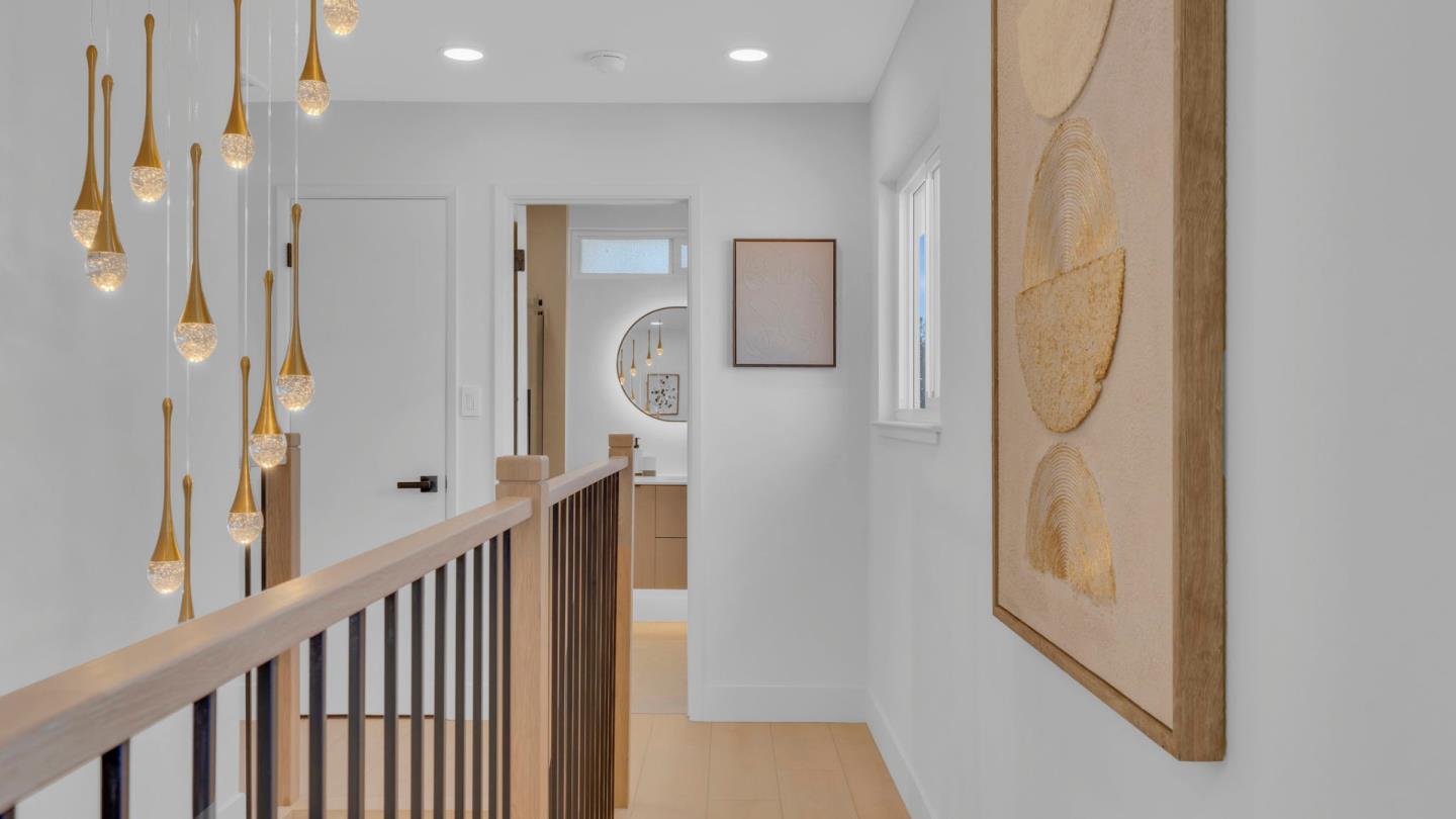 Detail Gallery Image 22 of 46 For 787 San Clemente Way, Mountain View,  CA 94043 - 5 Beds | 2/1 Baths