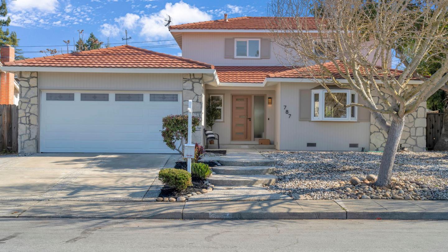 Detail Gallery Image 42 of 46 For 787 San Clemente Way, Mountain View,  CA 94043 - 5 Beds | 2/1 Baths