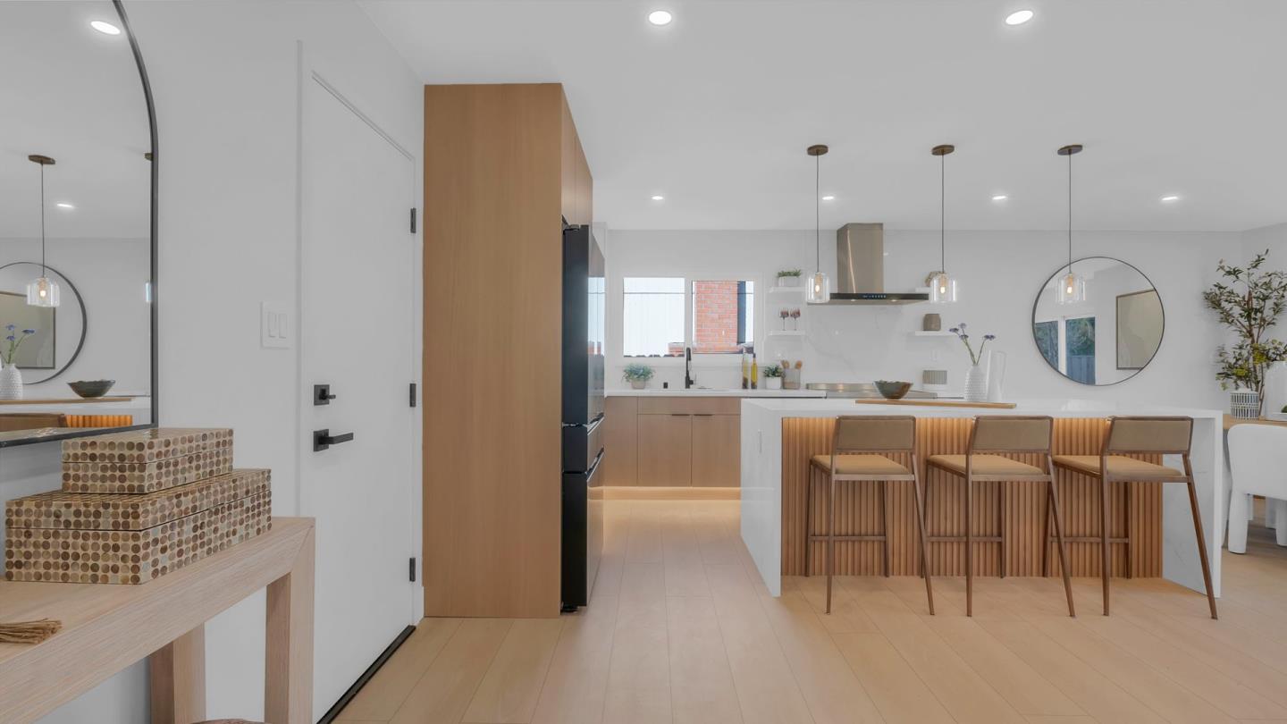 Detail Gallery Image 8 of 46 For 787 San Clemente Way, Mountain View,  CA 94043 - 5 Beds | 2/1 Baths