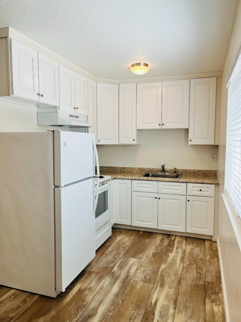 Detail Gallery Image 12 of 13 For 832 Deland Ave, San Jose,  CA 95128 - – Beds | – Baths