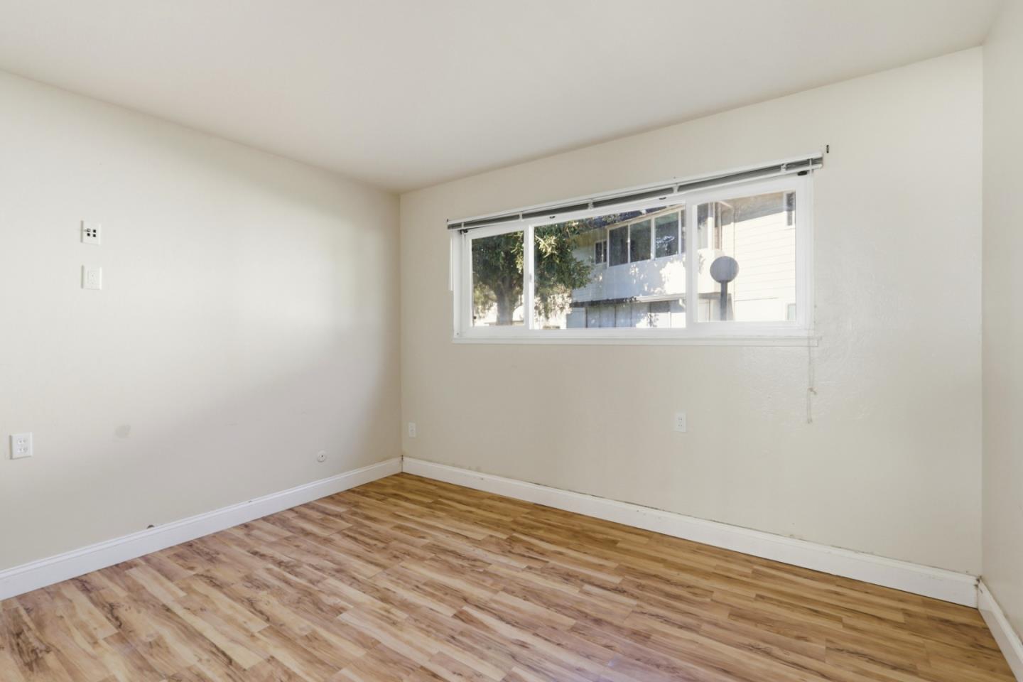 Detail Gallery Image 20 of 27 For 14225 Lora Dr #9,  Los Gatos,  CA 95032 - 2 Beds | 1 Baths