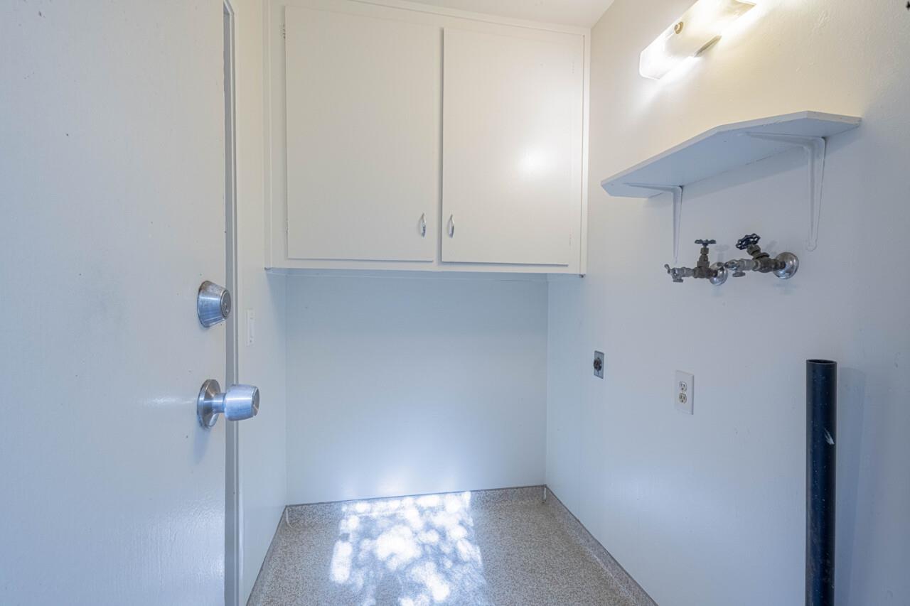 Detail Gallery Image 10 of 23 For 1113 Mcclellan Ave, Monterey,  CA 93940 - – Beds | – Baths